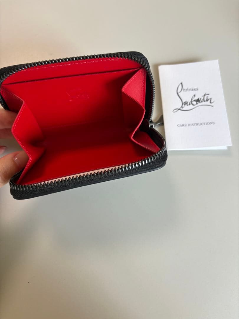Christian Louboutin スタッズ コインケースの通販はau PAY マーケット