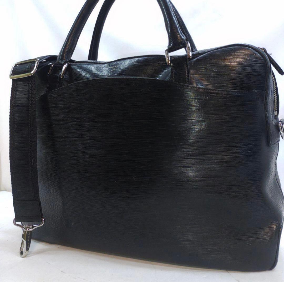 ペッレモルビダ キャピターノ 2室 ビジネスバッグ 2WAY ショルダー 黒