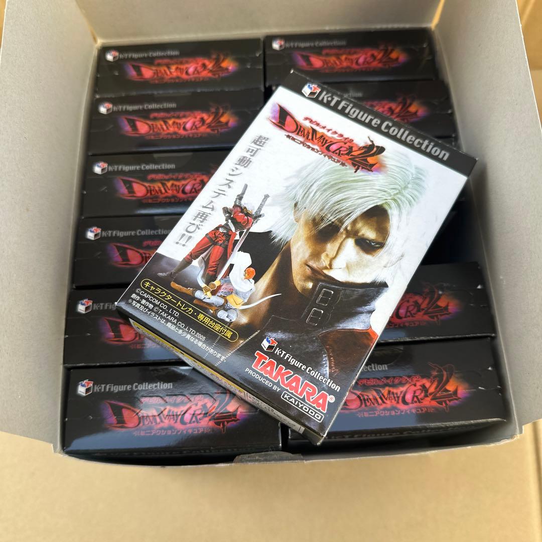 デビルメイクライ2ミニアクションフィギュア　カートン Amazon | デビルメイクライ2 海洋堂 KT フィギュア コレクション