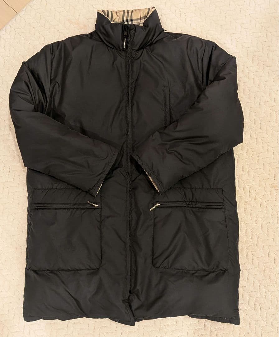 BURBERRY ダウン　黒レディースS