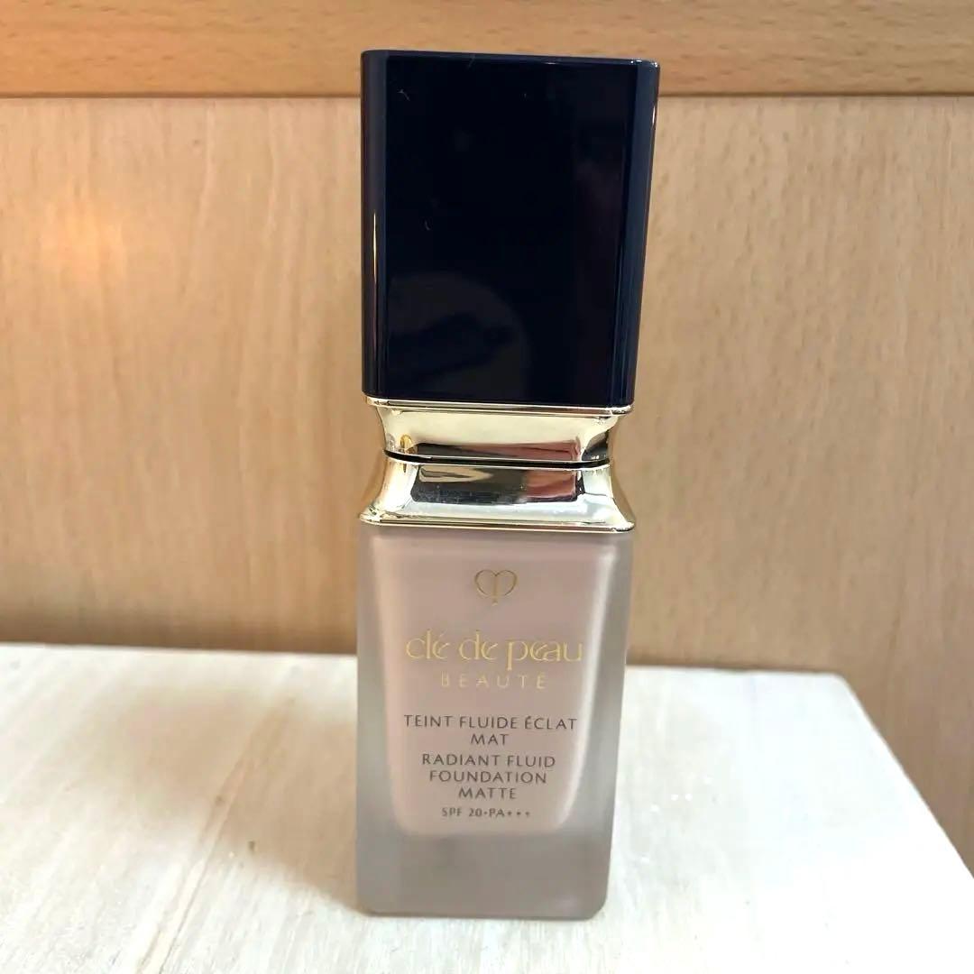 クレ・ド・ポー　ボーテ　ファンデーション