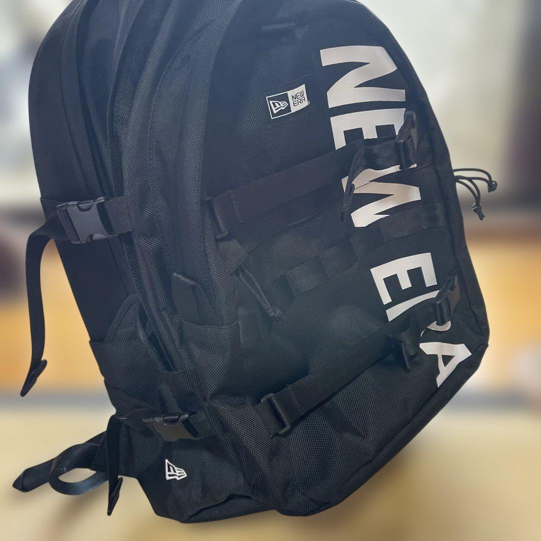 【超美品】NEW ERA キャリアパック 35L ブラック リュック