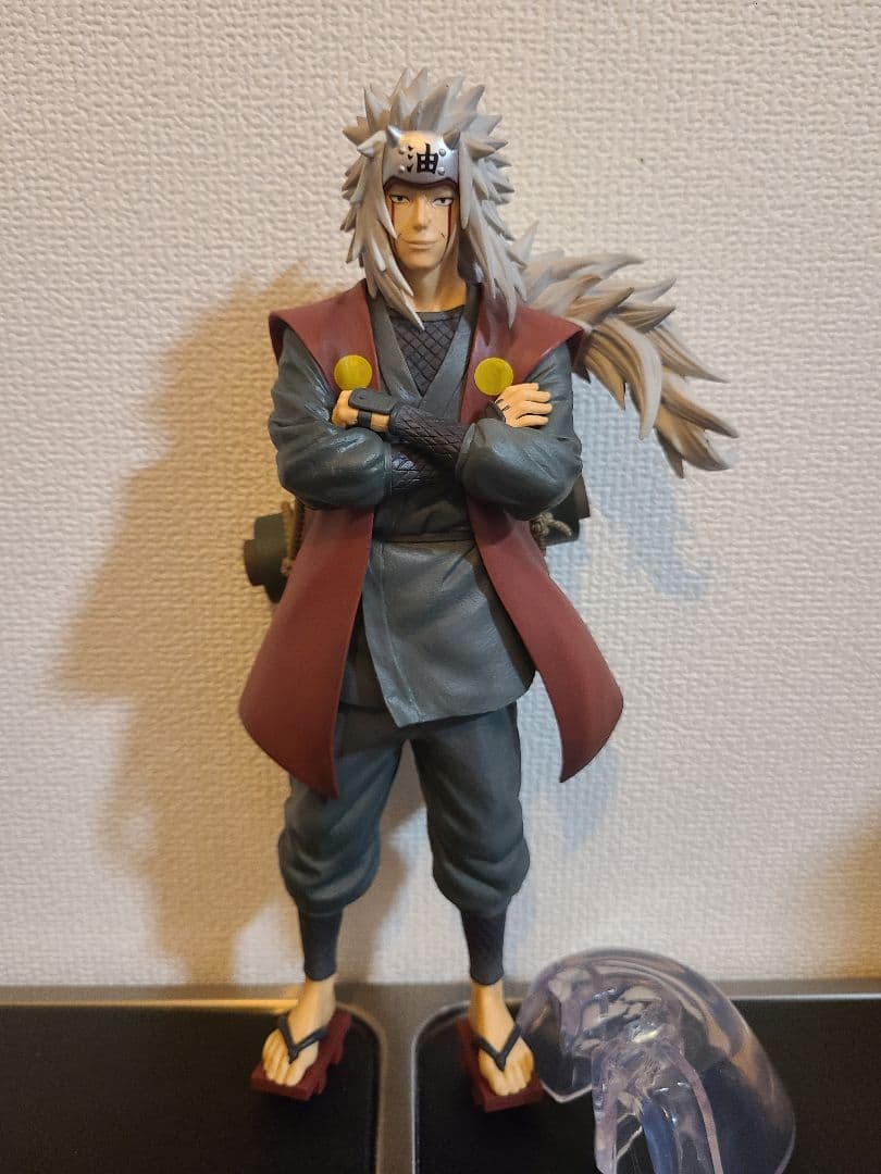 自来也 フィギュア 巻物付き