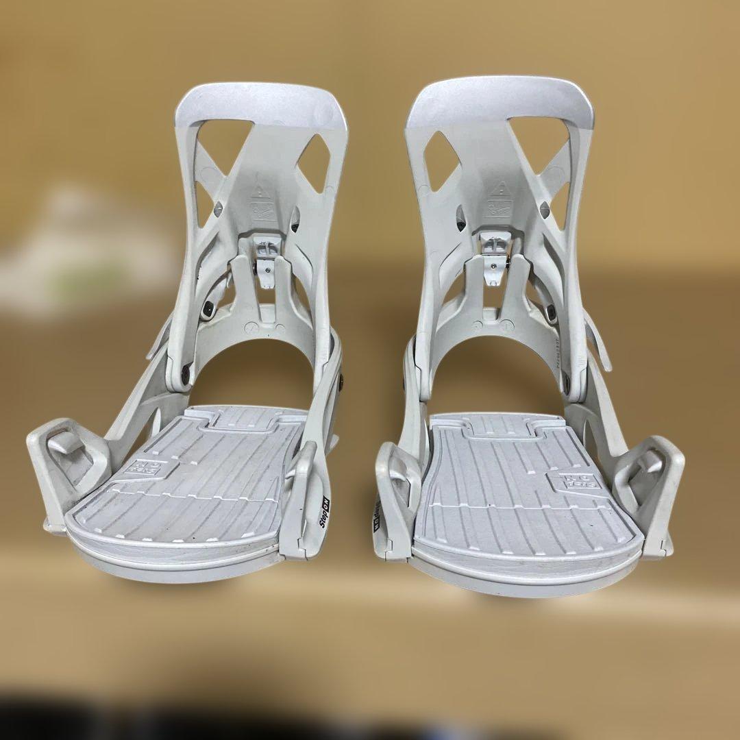 ホワイト スノーボード ビンディング ステップオン