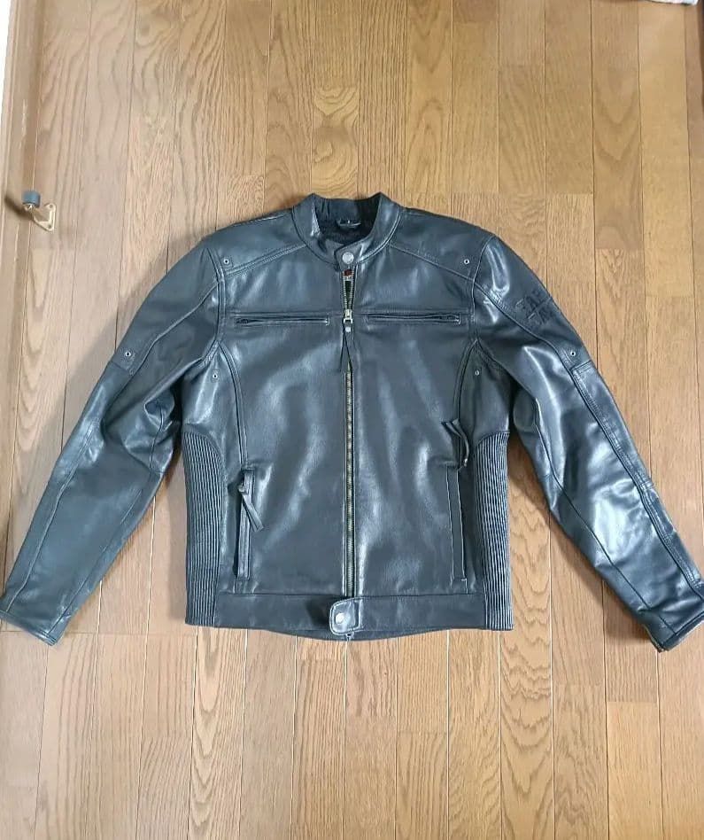 ハーレー本革ブラックレザーシングルライダースジャケットS(日本のM〜Lサイズ程)