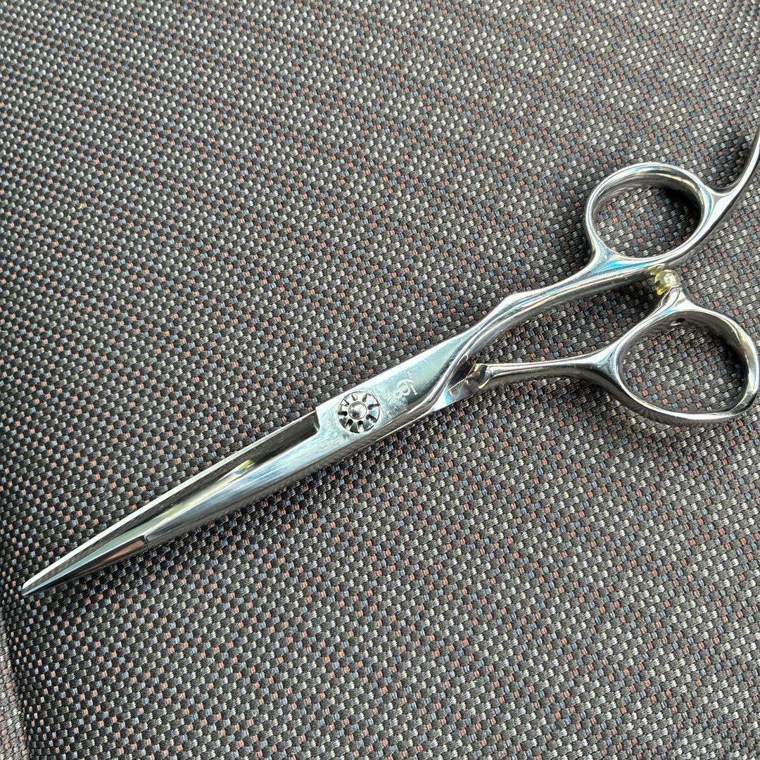 ALLOY 6インチ シザー ベアリング　中古