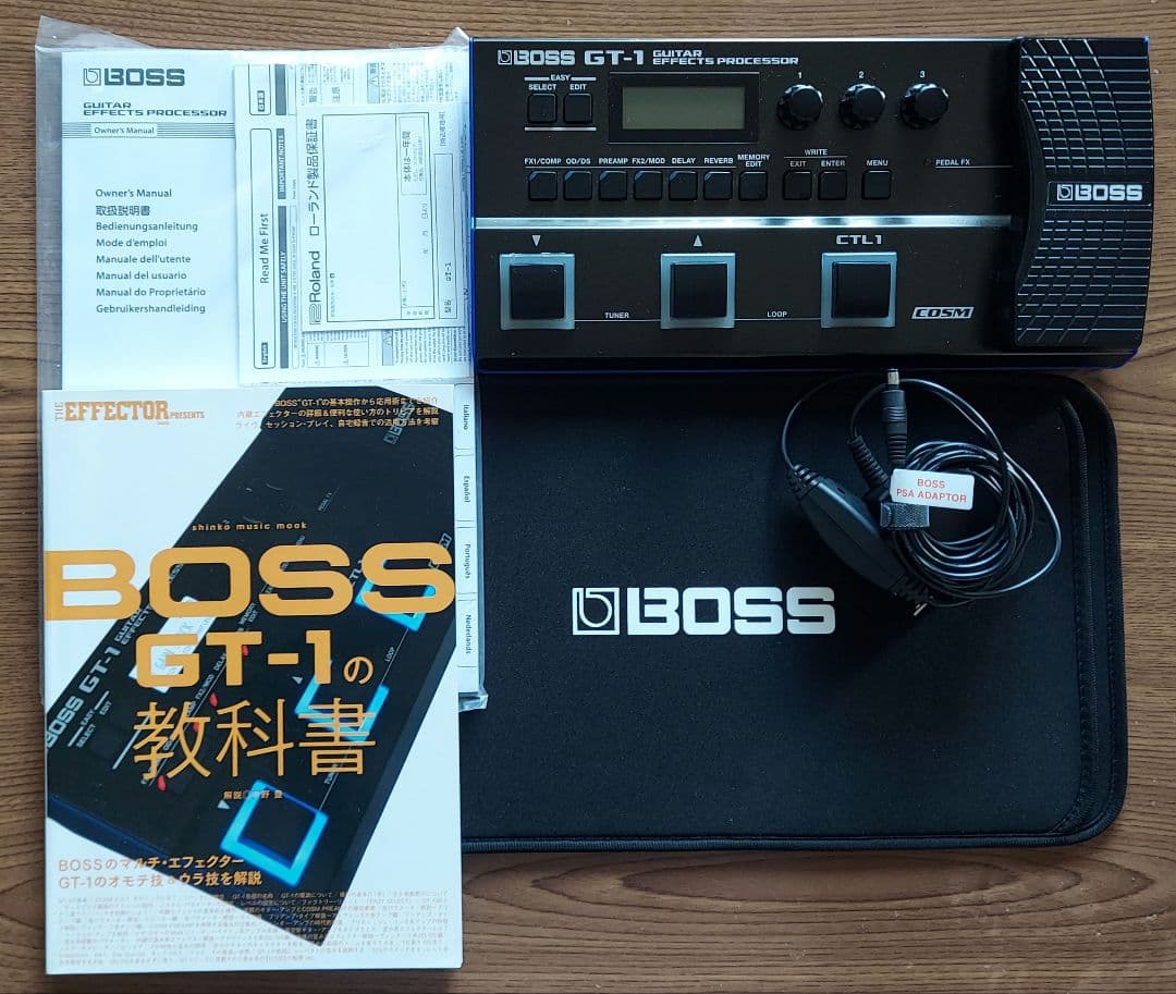 BOSS GT-1 + 専用ケース + 純正アダプター + 教科書