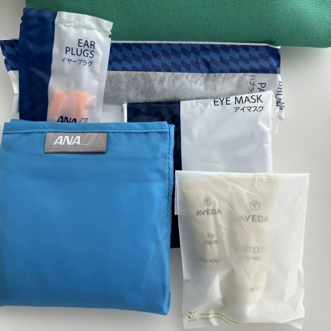 ANAファーストクラス・ビジネスクラスETTINGER トラベルポーチ - メルカリ