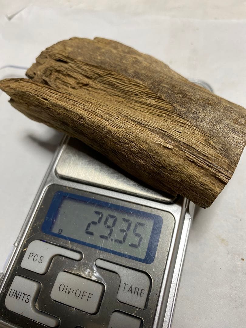 ベトナム産香木　良香シャム沈香29.3g 香道聞香用六国五味伽羅