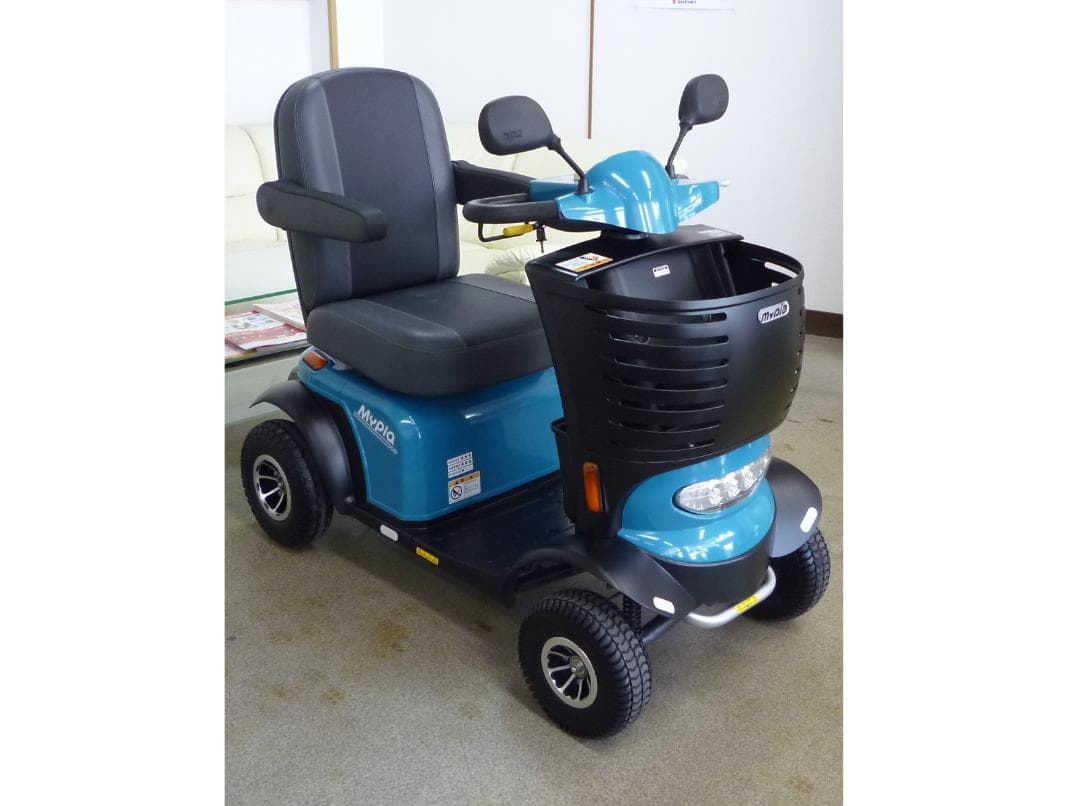 ほぼ全国送込♪ バッテリー新品♪ シニアカー マイピア BT43 電動四輪