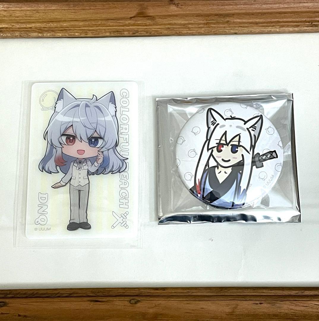 カラフルピーチ 横浜限定 どぬく 直筆イラスト缶バッジ ホロトレカ