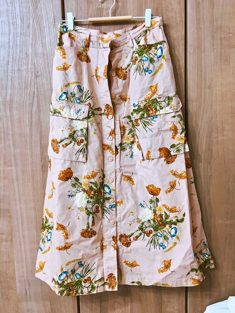 KANEKO ISAO フラワープリント フレアスカート - メルカリ