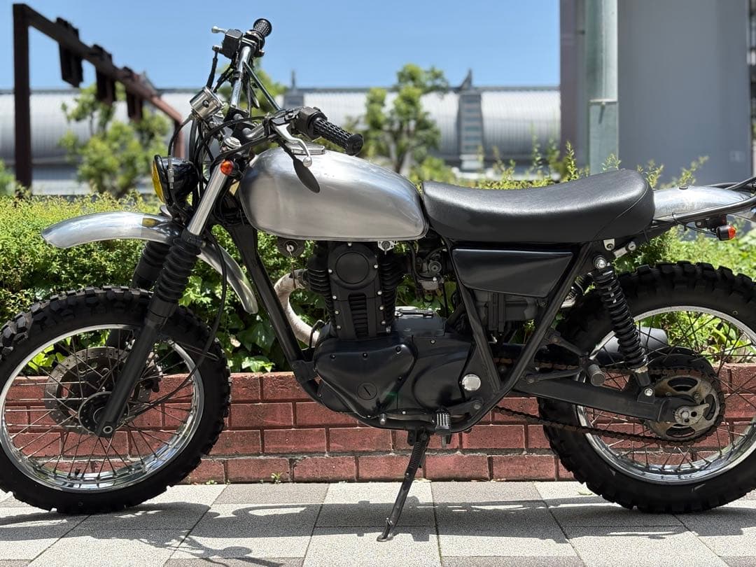 OSCAR スクランブルシートLow KAWASAKI 250TR