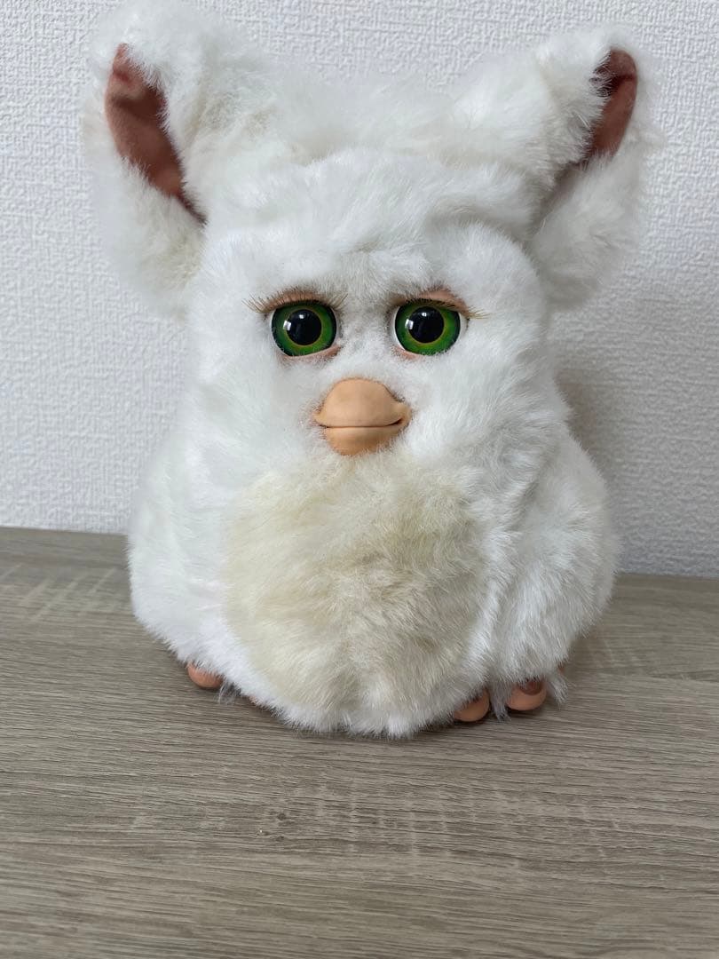 レア】ファービー2 シュガースノー グリーンアイ 英語ver. - メルカリ