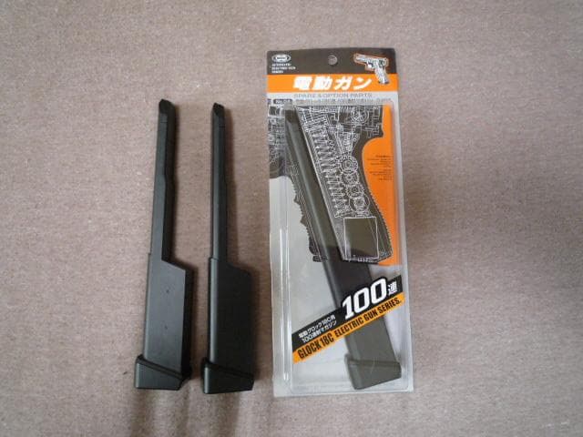 電動ガン グロッグ18c 付属品 マガジン（3）、充電器（2）、バッテリー（2） TOKYO MARUI（東京マルイ） □フルセット□ 電動ガン GLOCK 18C