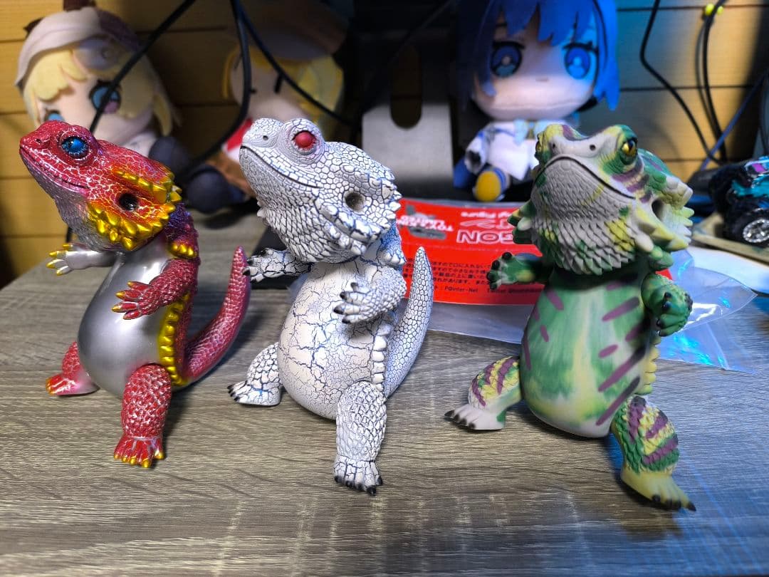 珍*ら様 フトアゴン　ソフビ　3体セット