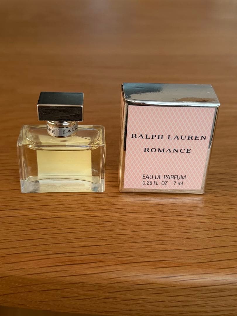 ラルフローレン ロマンス オードパルファム ROMANCE 香水 7ml - メルカリ