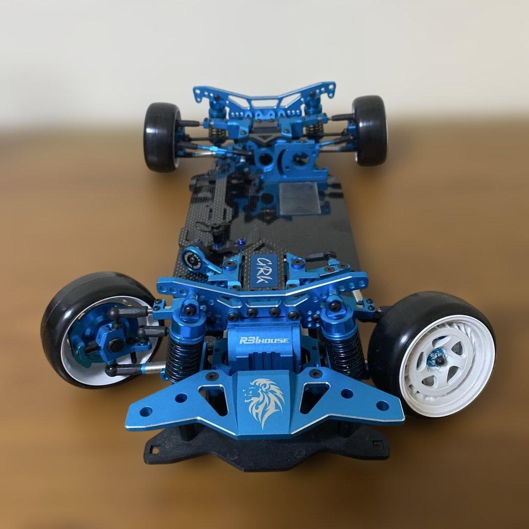 R3house URK カーボンシャーシ ラジコンgrk3希少ライトブルー