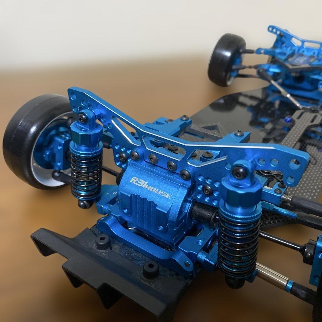 限定品！ R3house URK カーボンシャーシ ラジコンgrk3希少ライトブルー