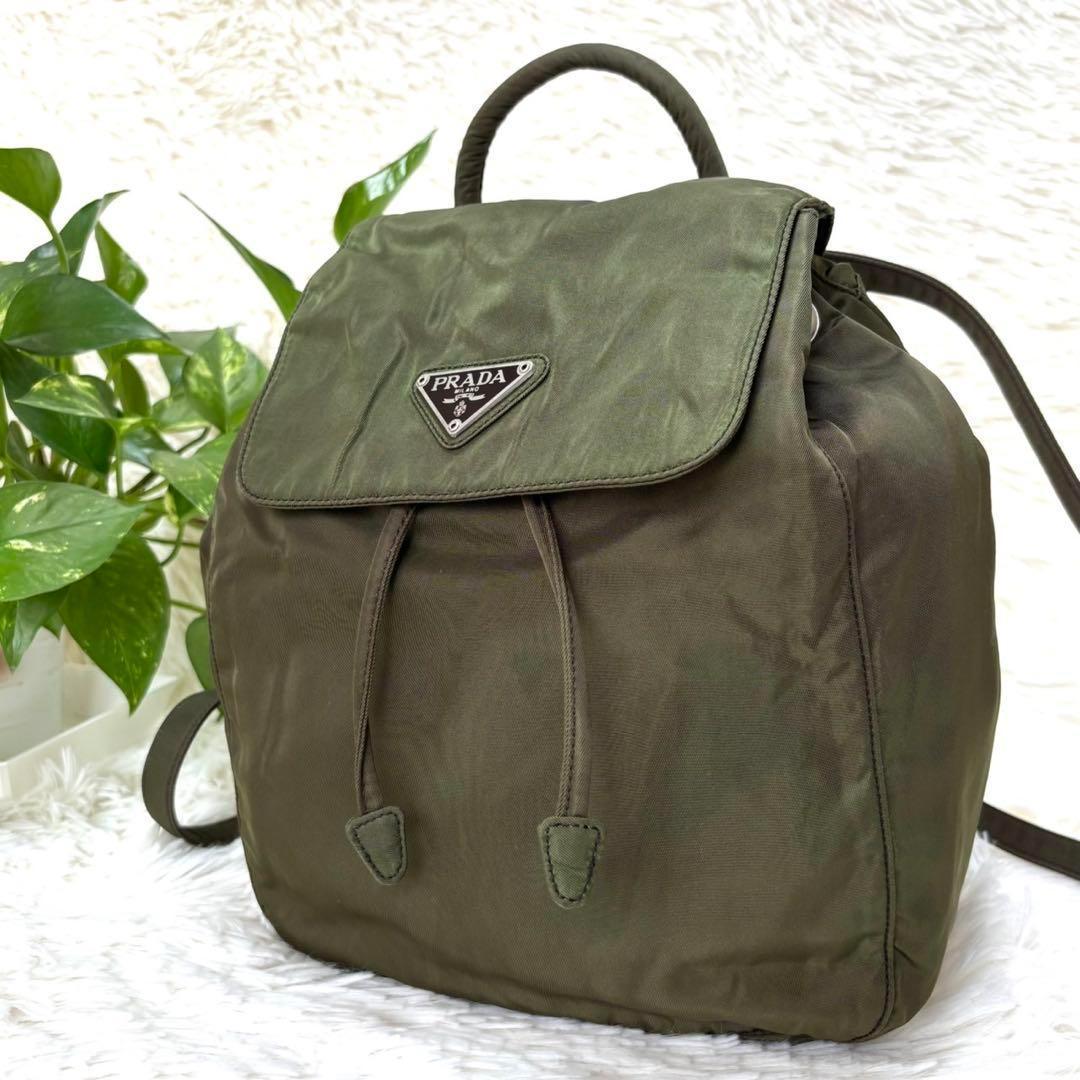 美品】PRADA ミニリュック ナイロン 三角ロゴ ロゴプレート カーキ