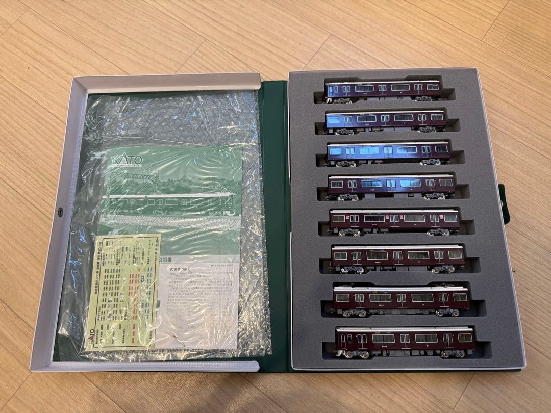 KATO 阪急電鉄9300系 Nゲージ カトー(KATO)|阪急電鉄9300系 8両セット|【ハードオフ公式通販】オフ