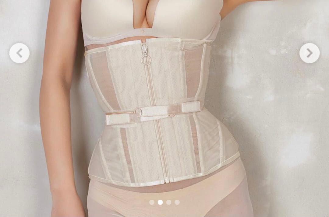 ✨Venus(ヴィーナス)コルセット✨Lベージュ元鈴木さん エンチャン