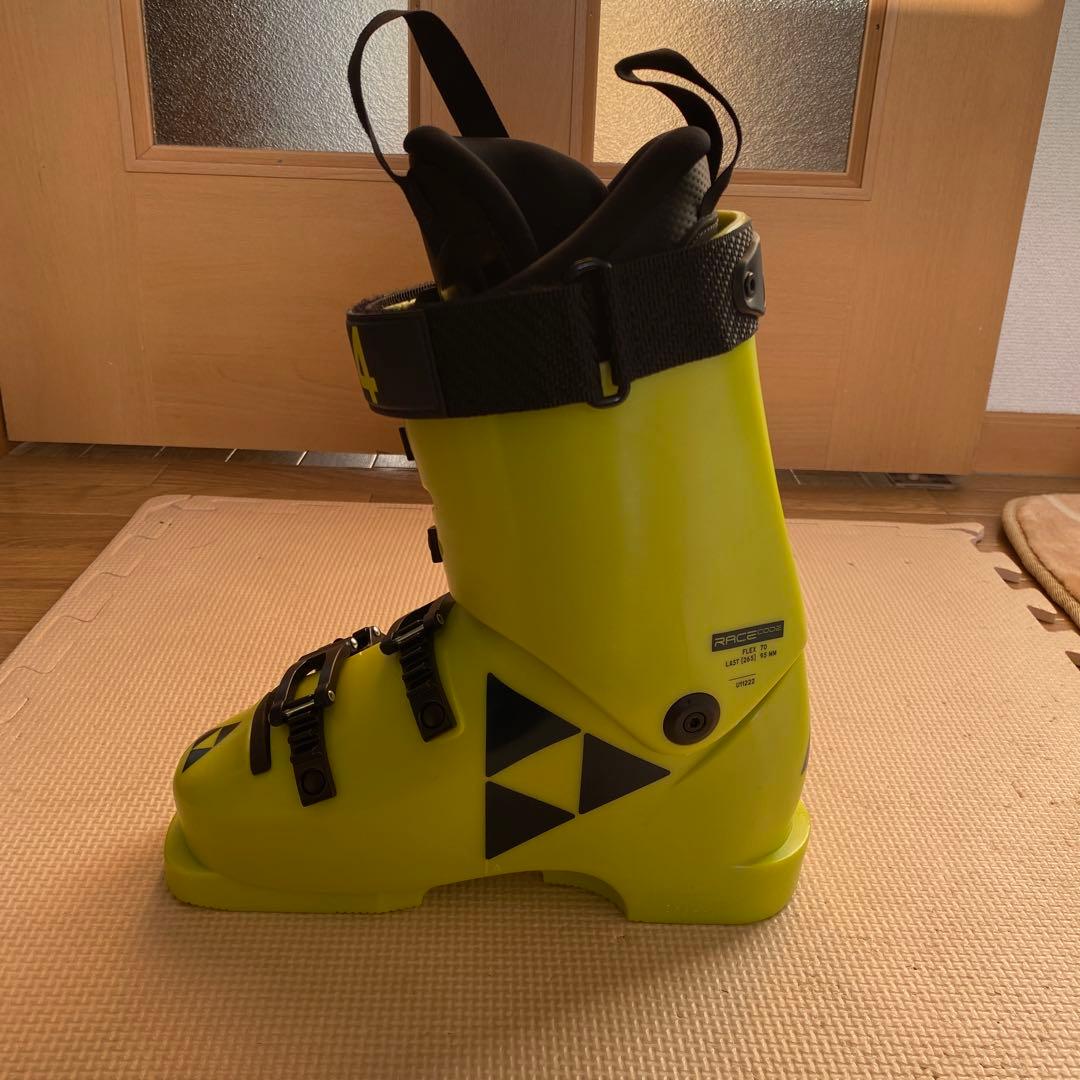 【新品・未使用】FISCHER RC4 PODIUM LT70 22.5cm