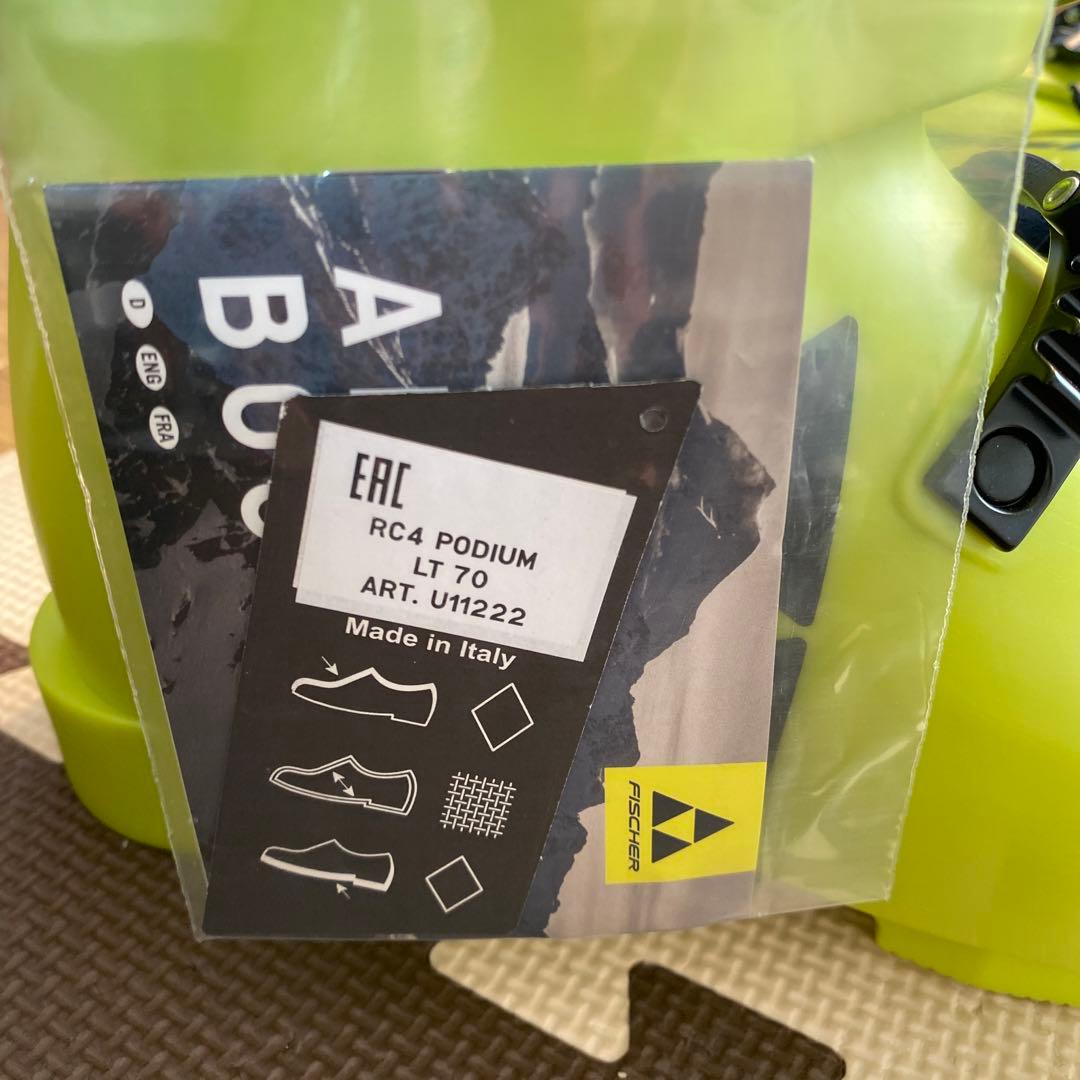 【新品・未使用】FISCHER RC4 PODIUM LT70 22.5cm