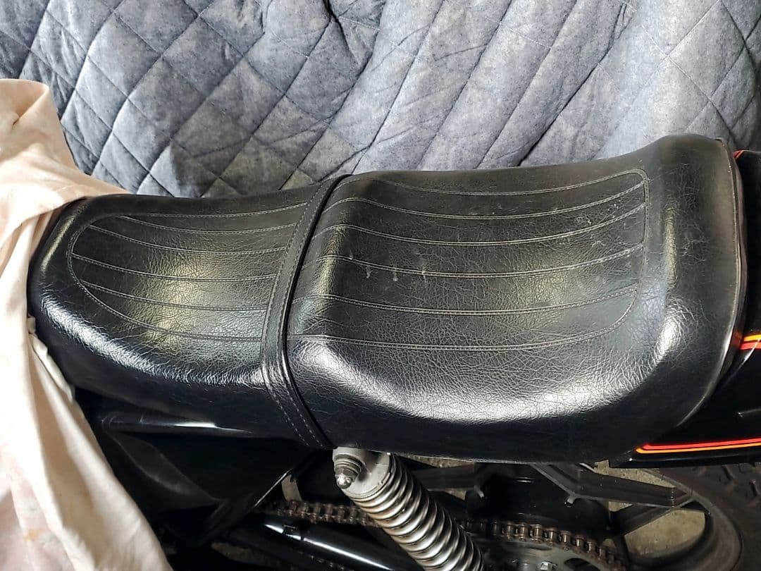 GS400 アンコ抜きシート 純正革張り 鉄板ベース