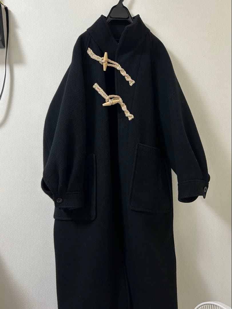 HYKE ロングダッフルコート