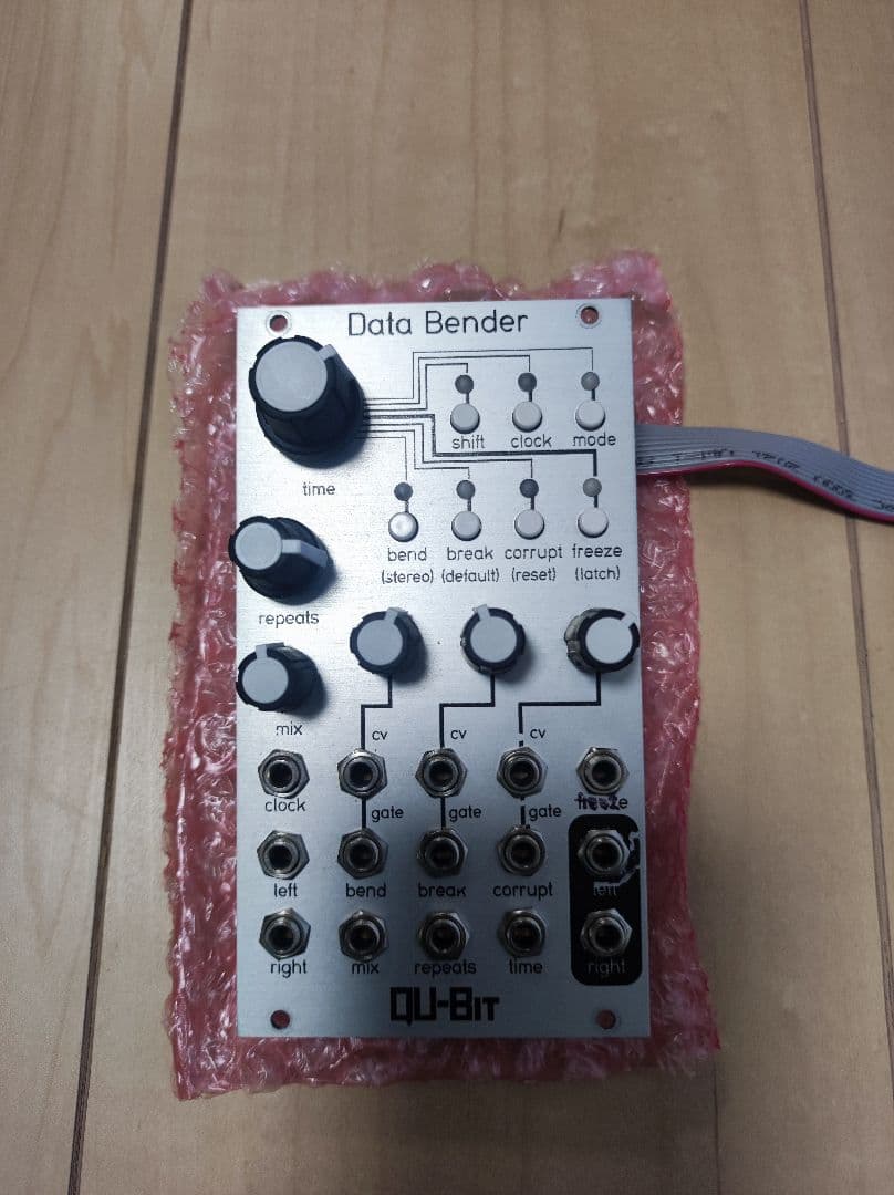 Qu-Bit Data Bender ユーロラック モジュラーシンセ
