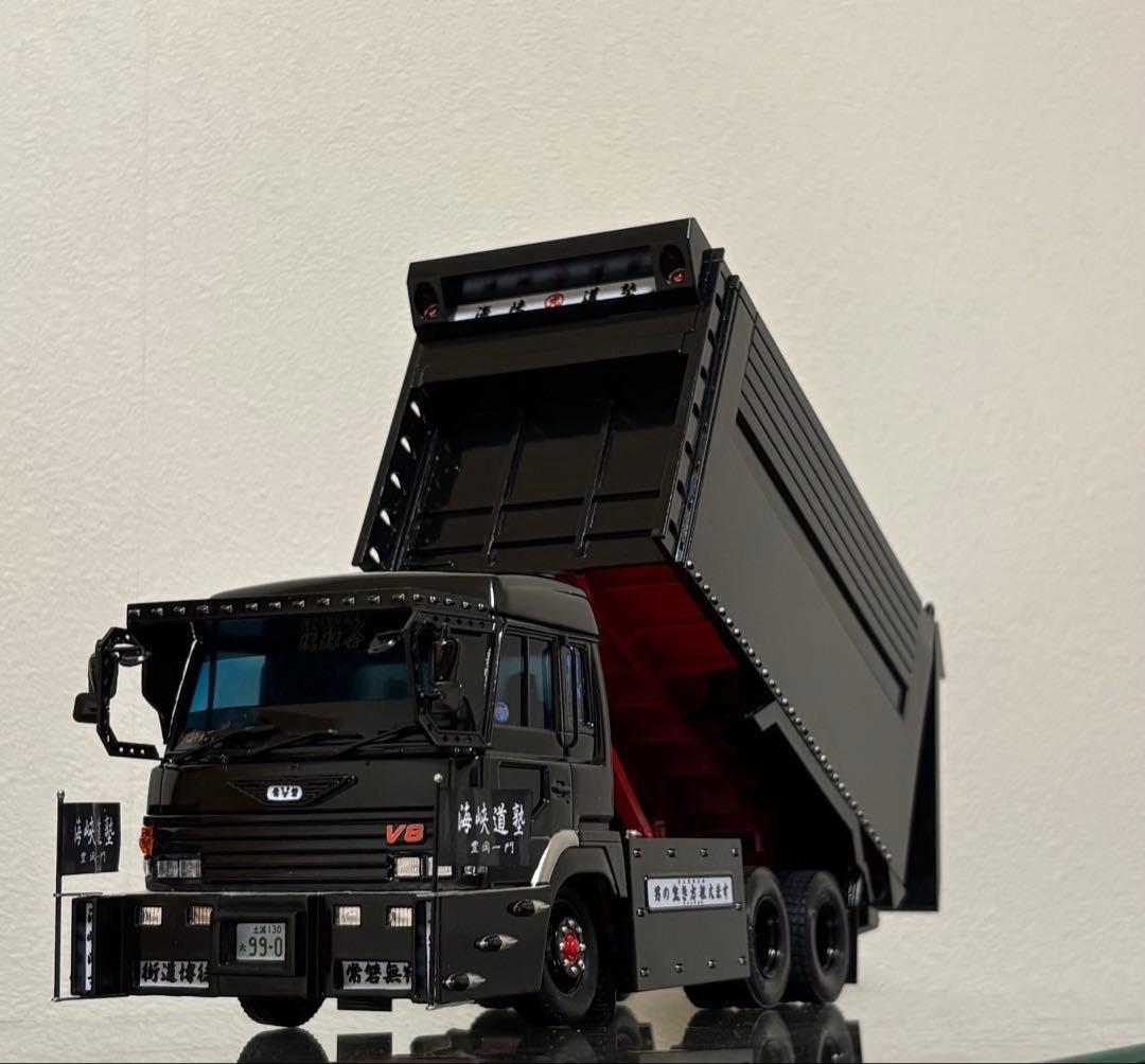 デコトラプラモデル アオシマ 1/32 海峡道塾 怒濤 完成品 デカ箱