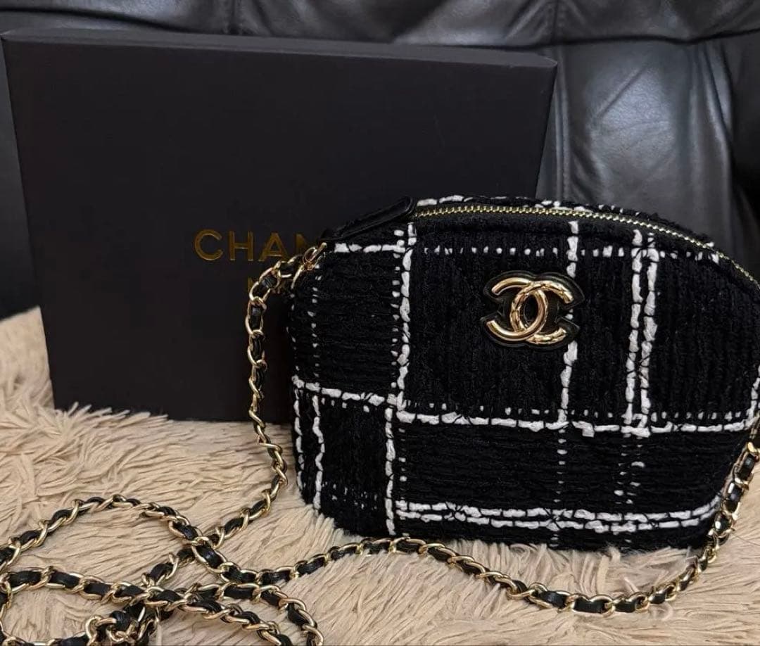 も*あ様 CHANEL ストライプショルダーバッグ　シャネル　ツイード　ノベルテ CHANEL（シャネル） チェーンショルダーバッグ ポーチ ツイード