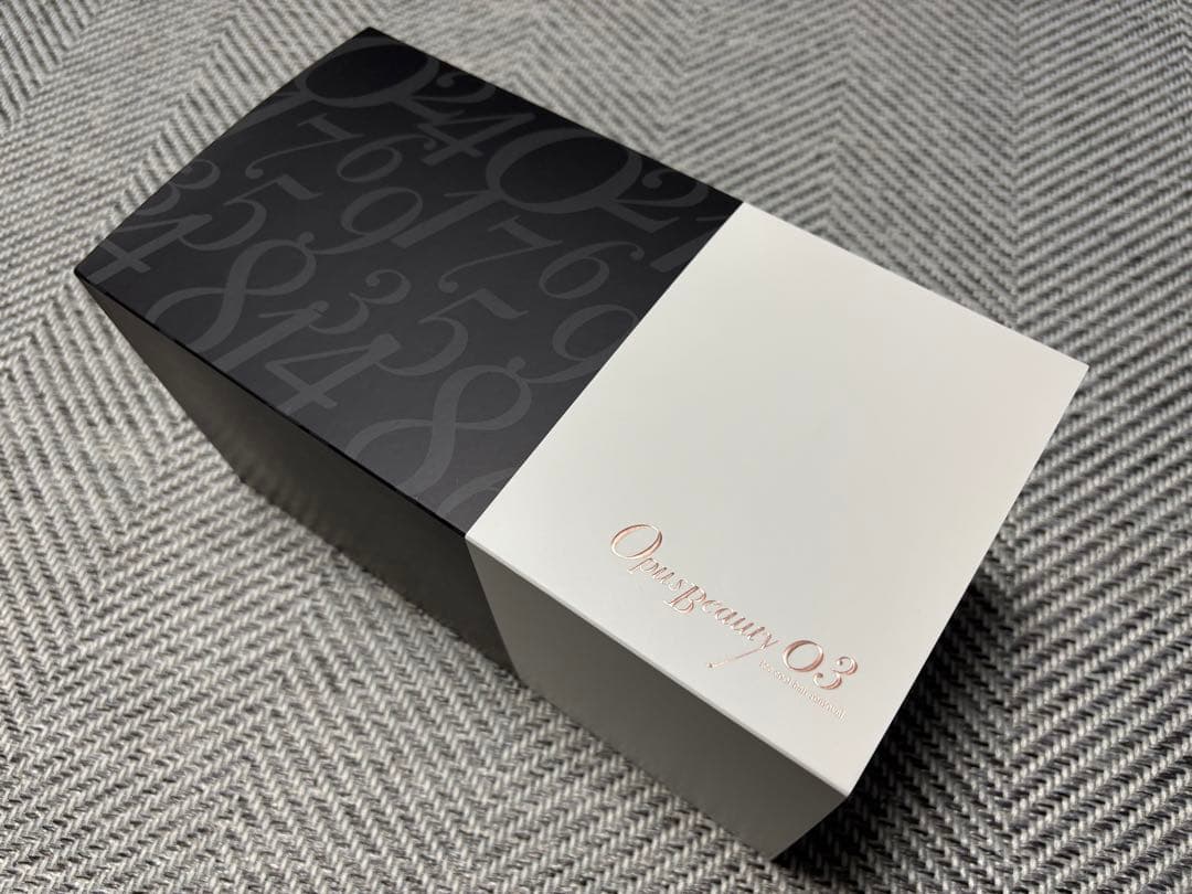 家庭用脱毛器 OPUS BEAUTY 03 Amazon | 白黒家庭用脱毛器 OPUS BEAUTY 03 冷却機能 ハイパワー THR