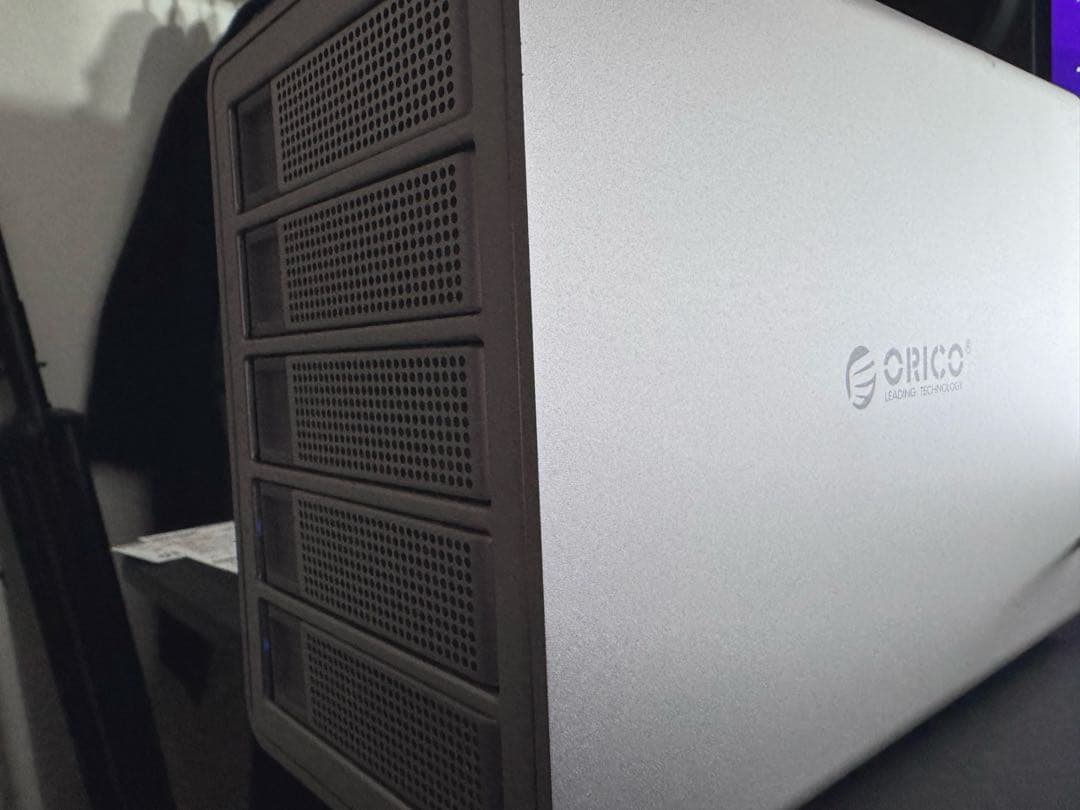 ORICO SSD/HDDケース (※オマケHDD1TBx2個)