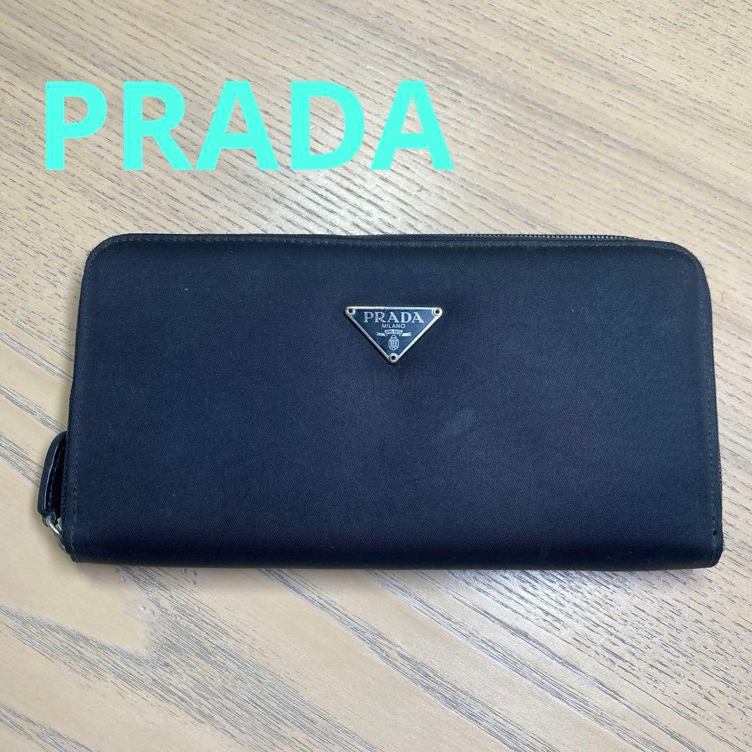 PRADAプラダ 長財布 ブラック 黒 ラウンドファスナー ナイロン 三角