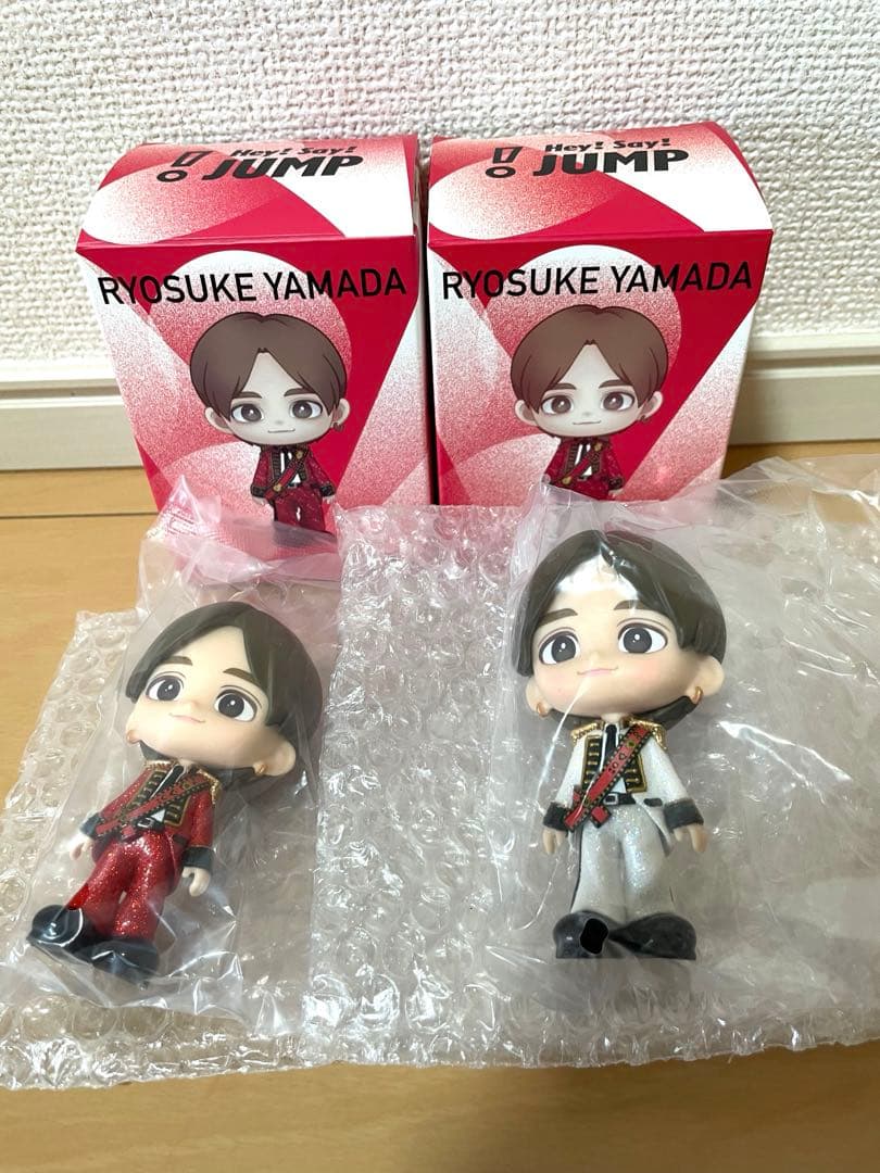Hey! Say! JUMP 山田涼介 フィギュア 2種 - メルカリ
