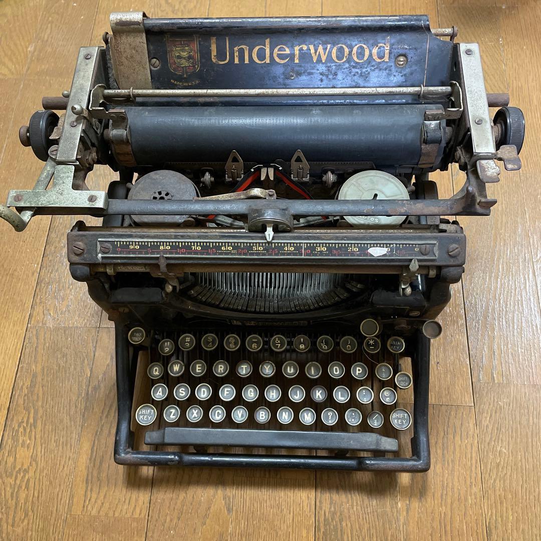 アンダーウッド Underwood タイプライター アンティーク - メルカリ