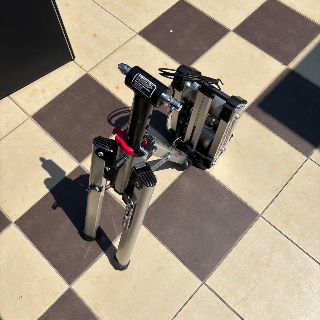 MINOURA FG540 ハイブリッドローラー台