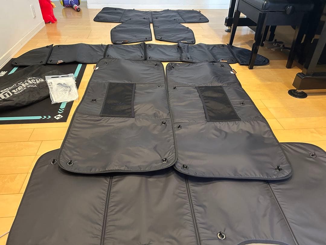 UI vehicle 遮光パッド ８面　ハイエースバン　ユーアイビークル