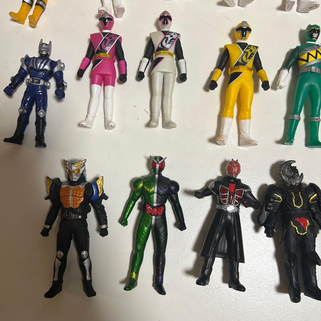 戦隊ヒーロー ソフビ まとめ売り 23体 仮面ライダー - メルカリ