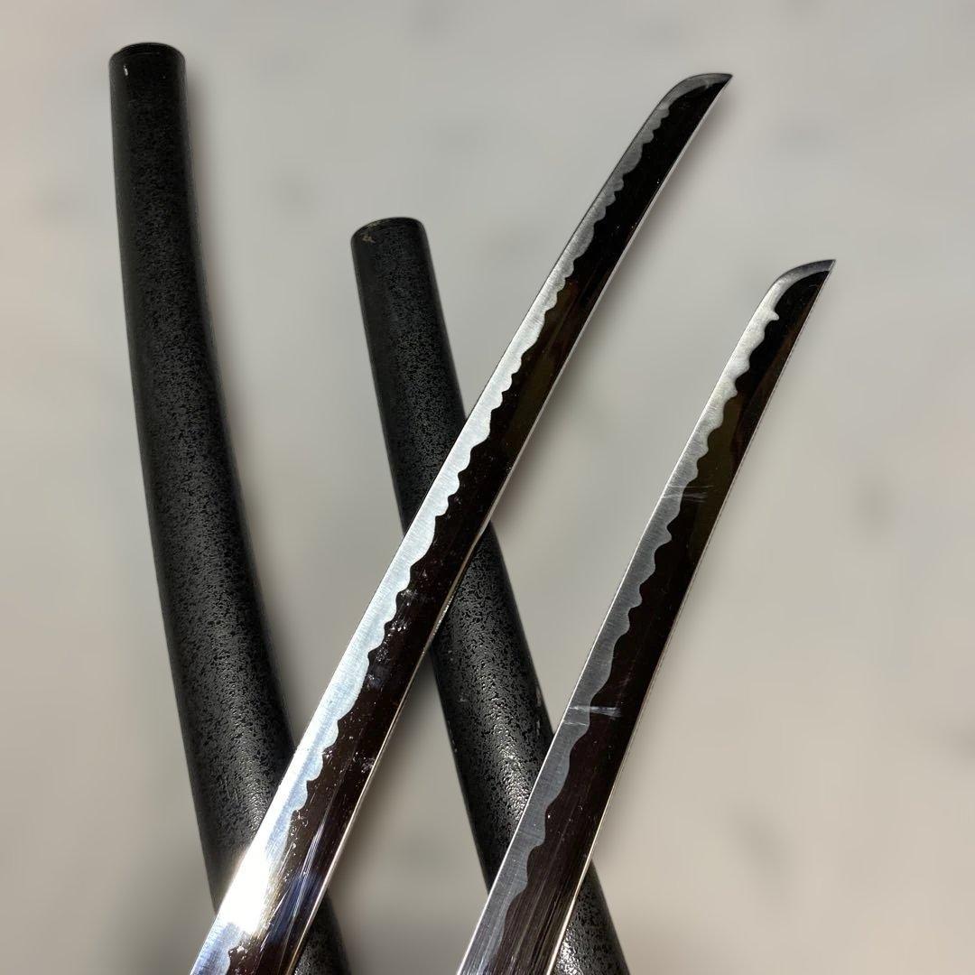 割安模造刀大小2本 黒柄 雲龍楕円鍔 黒梨地鞘 - メルカリ