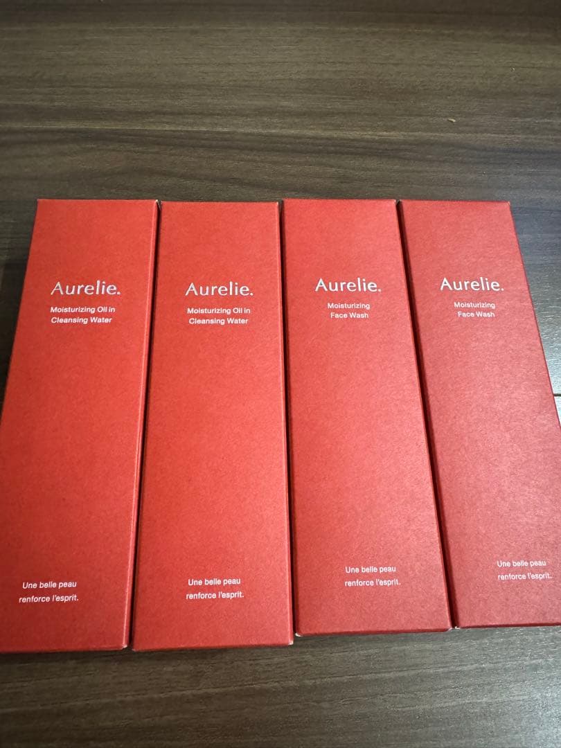 Aurelie モイストフェイスクレンジングオイル、洗顔料 4本セット