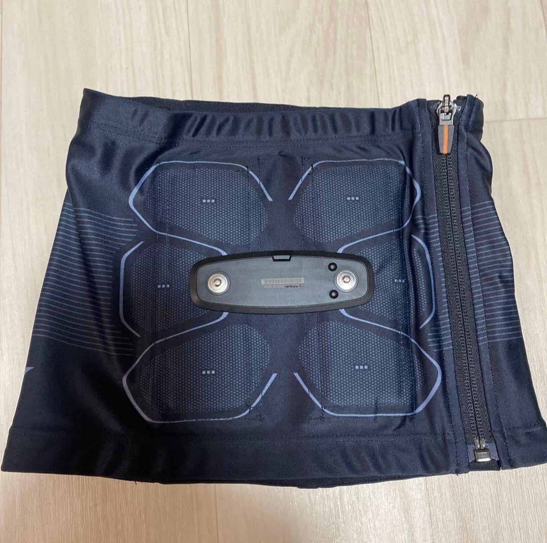 SIXPAD Powersuit Abs シックスパッドパワースーツ　アブズ