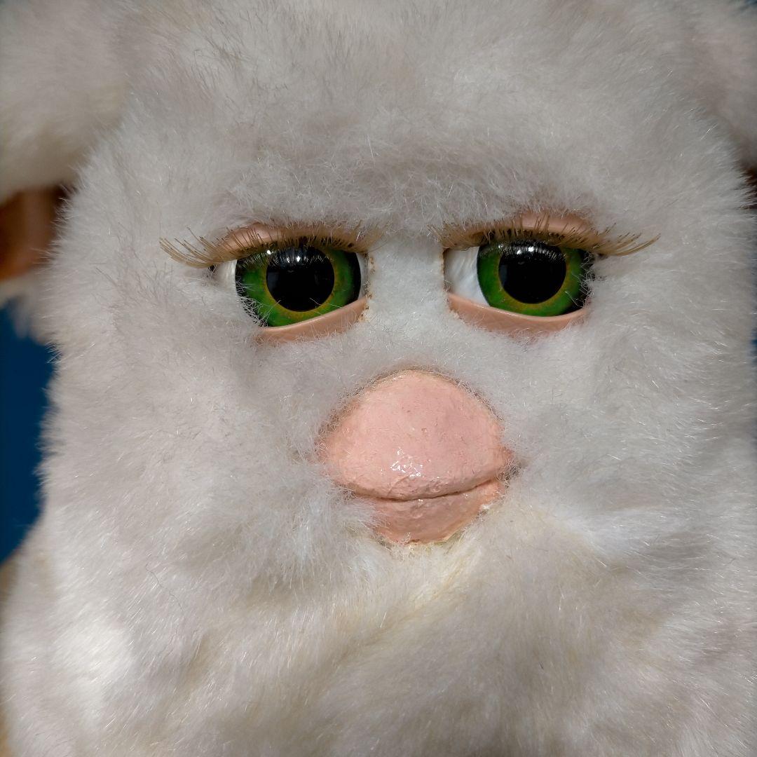 え*む様 ファービー2（ホワイト×ホワイトシュガースノー ） - メルカリ