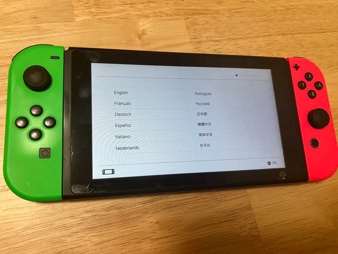 Nintendo Switch グリーン/レッド 本体