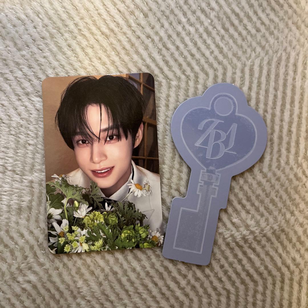 ジウン ZEROBASEONE ZB1 RE-FLOW 封入トレカメッセージキー - メルカリ