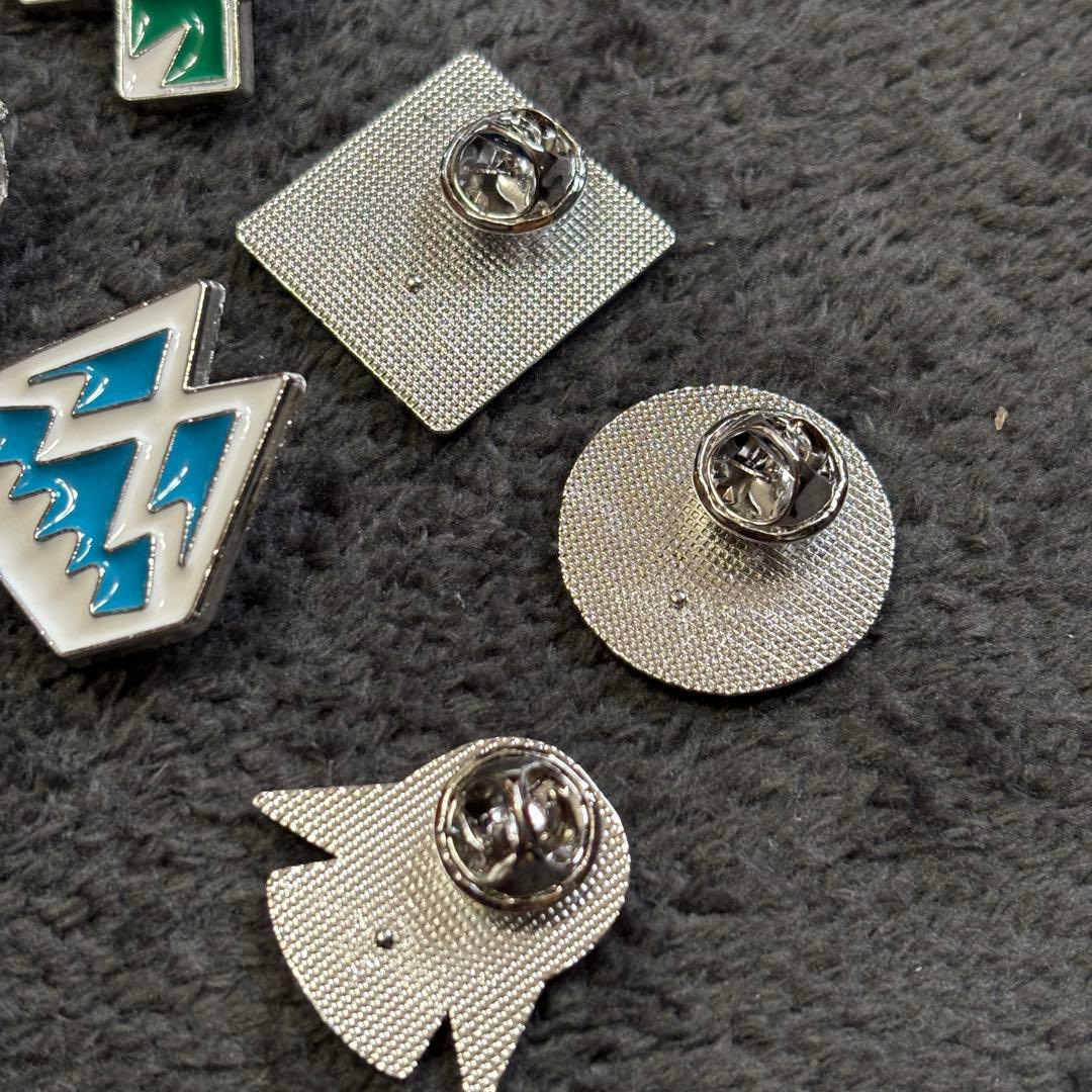 ポケモン ジムバッジ カントー地方〜カロス地方 58個セット - メルカリ