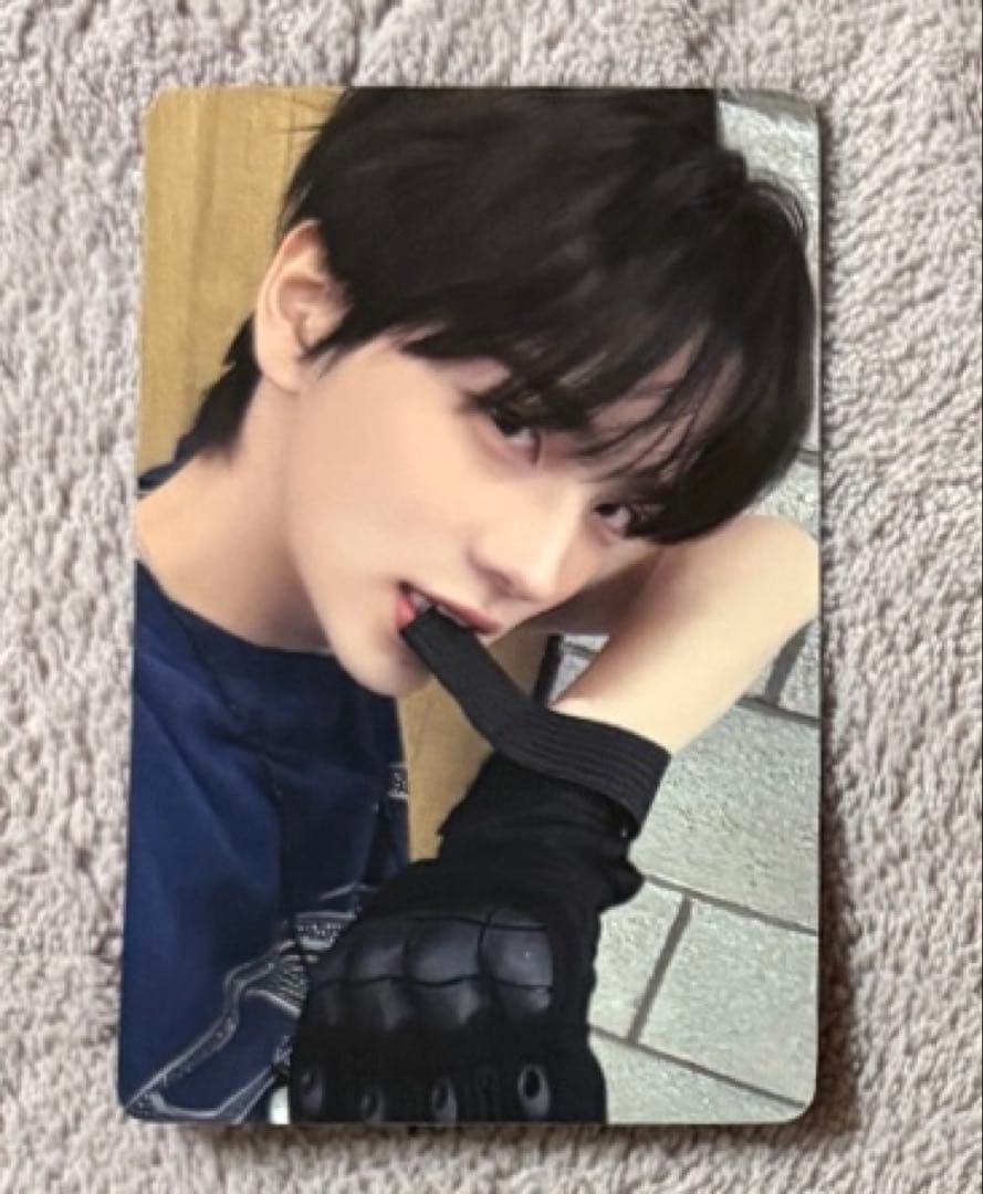 TWS シニュ playhard yizhiyu サイン会 トレカ F