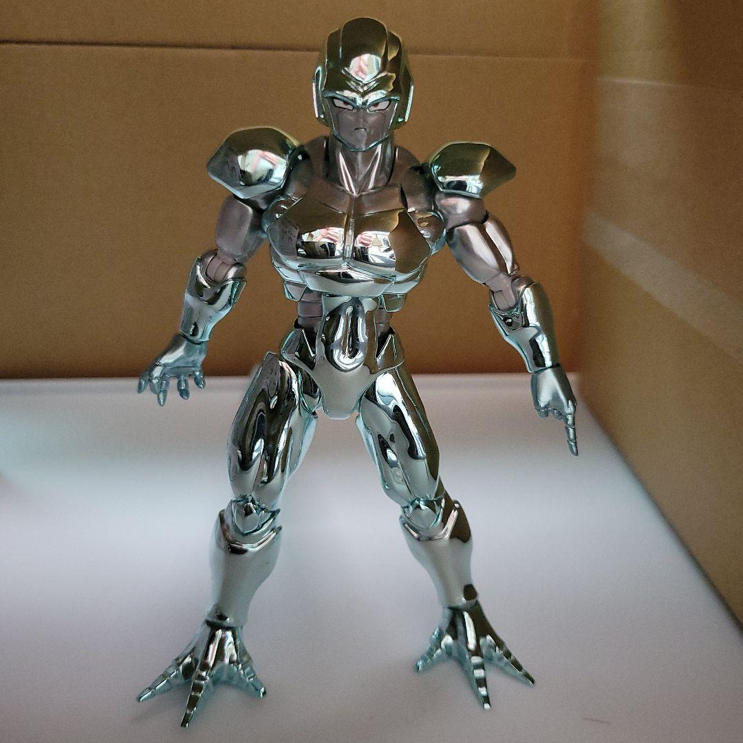 S.H.Figuartsメタルクウラ Amazon.co.jp: バンダイ(BANDAI) S.H.Figuarts メタルクウラ : おもちゃ